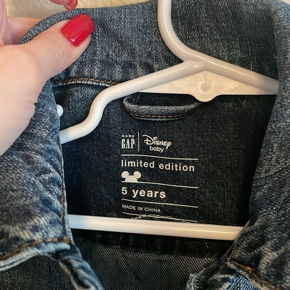 Baby Gap: Blue Denim Mickey Mouse Jacket Size 5 - Picture 3 of 3